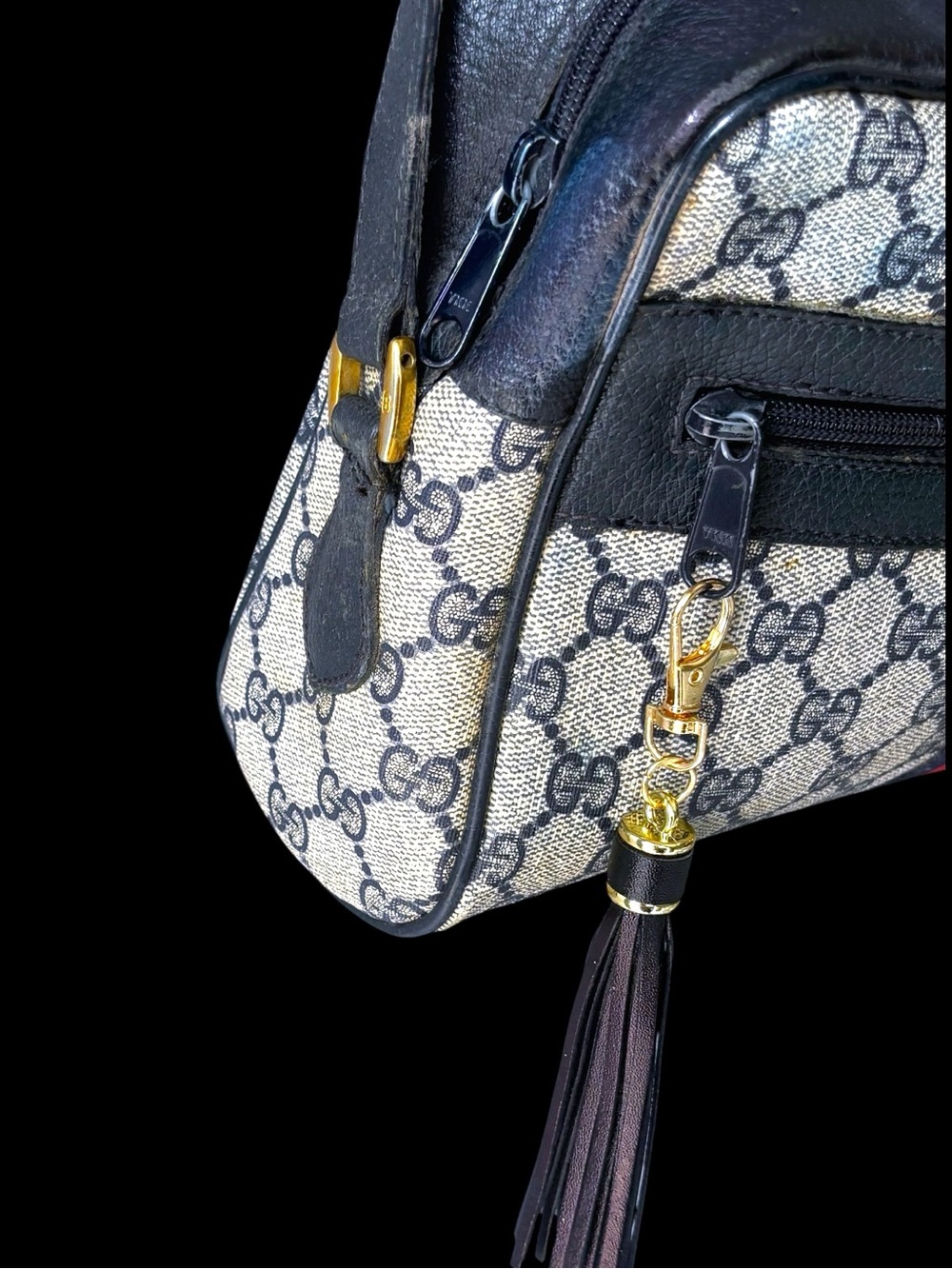 Authentic Gucci Vintage GG Canvas Crossbody with Navy & Red Web Stripe Tassel - Picture 6 of 13